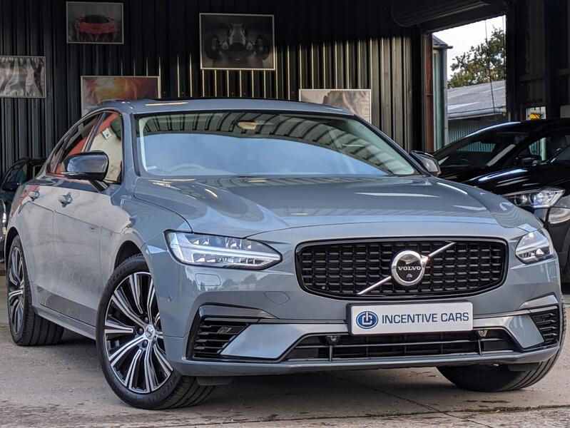 View VOLVO S90 2.0 Ultimate T8 Recharge AWD 455 hp Auto Euro 6. ULEZ AND CAZ. FANTASTIC SPECIFICATION