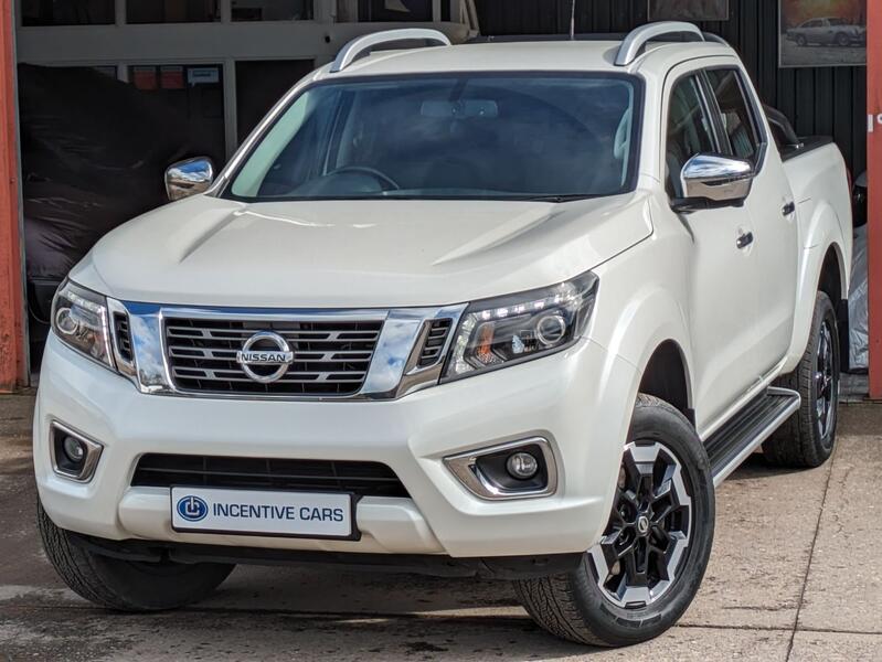 NISSAN NAVARA