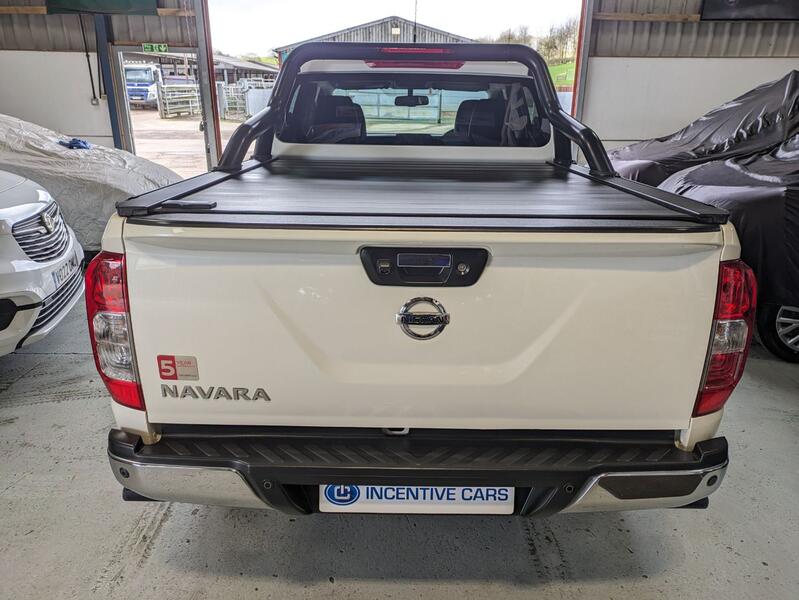 NISSAN NAVARA