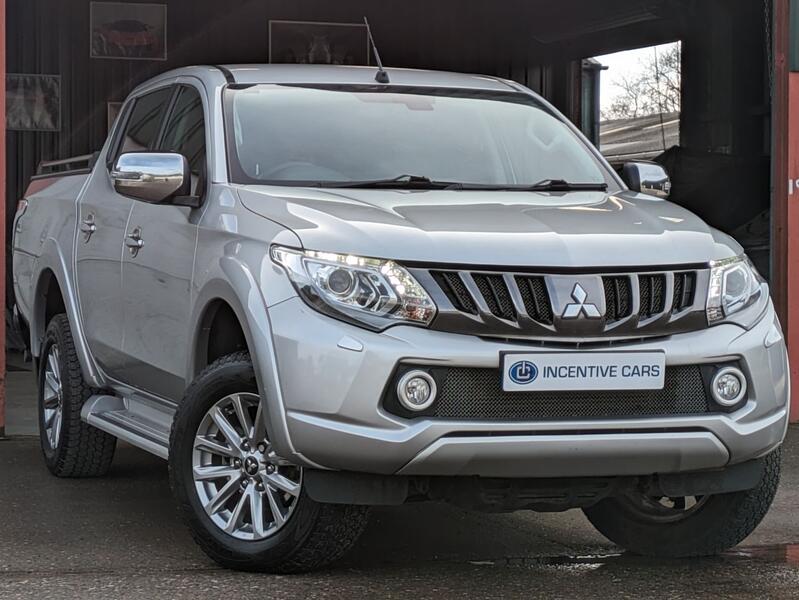 View MITSUBISHI L200 2.4 DI-D DC Barbarian Automatic. Carplay. Android Auto. Sat nav. Just serviced. ULEZ & CAZ