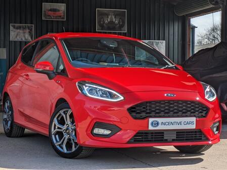 FORD FIESTA 1.0 T EcoBoost ST-Line 3dr 2 OWNERS. SAT NAV. APPLE CARPLAY. FORD SERVICE HISTORY. 
