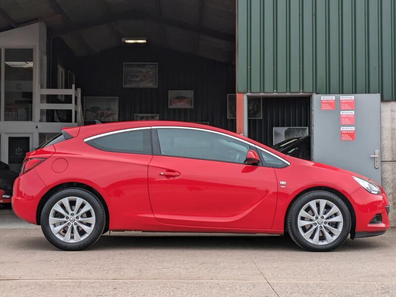 VAUXHALL ASTRA GTC