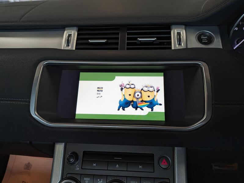 View LAND ROVER RANGE ROVER EVOQUE 2.0 TD4 HSE Dynamic automatic. Carplay. Sat nav. Pan roof. Land Rover service history.