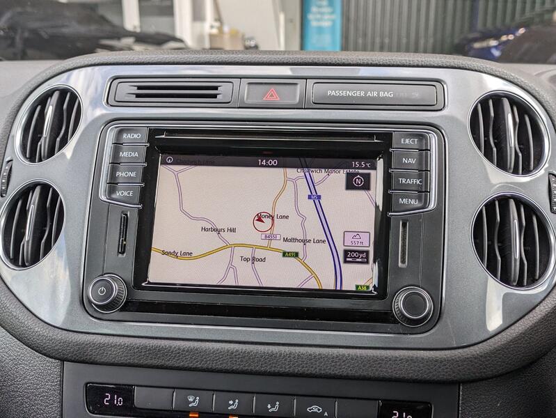 View VOLKSWAGEN TIGUAN 2.0 TDI BlueMotion Tech Match. CAMBELT & SERVICE DONE. SAT NAV. 2 OWNERS. PARK PILOT. ULEZ