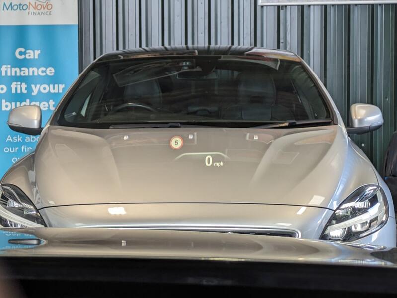 BMW 6 SERIES