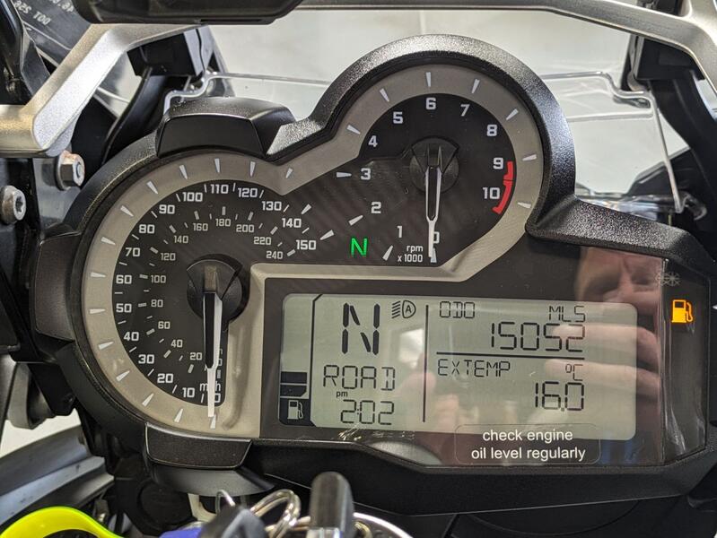 View BMW R1200GS GS ABS 2 OWNERS. LOW MILEAGE ADVENTURE BIKE WITH 7 SERVICES. HEATED GRIPS. TOPBOX. CRUISE CONTROL.