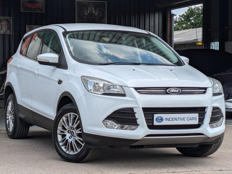 View FORD KUGA 1.6 T EcoBoost Titanium AWD AUTOMATIC. 2 OWNERS. SAT NAV. REAR CAMERA. 10 SERVICES. ULEZ. POWER BOOT