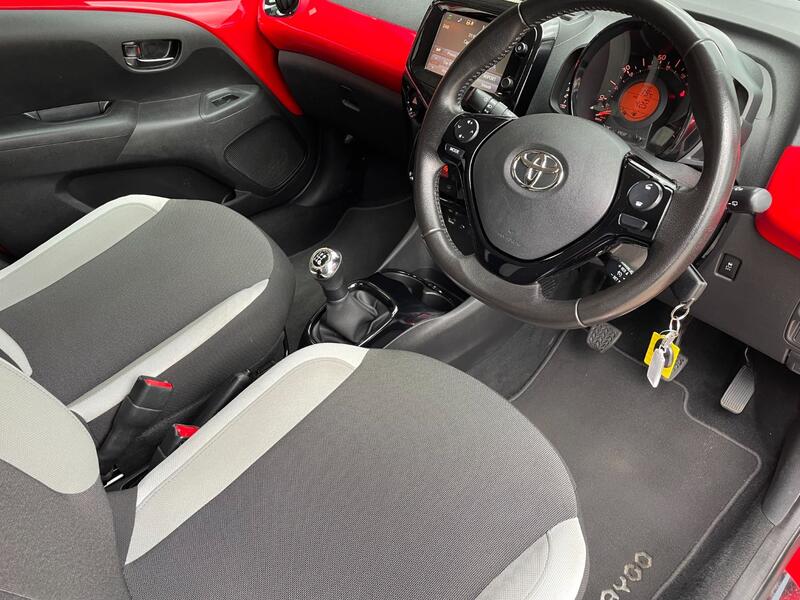 View TOYOTA AYGO 1.0 VVT-i x-style ZERO ROAD TAX. REAR VIEW CAMERA. AIR CON. FULL SERVICE HISTORY.