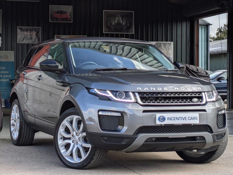 View LAND ROVER RANGE ROVER EVOQUE 2.0 TD4 SE Tech. 1 OWNER. LAND ROVER SERVICE HISTORY. GREAT SPEC. PAN ROOF.