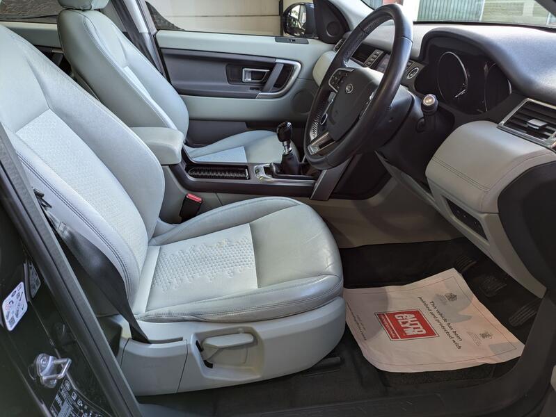 LAND ROVER DISCOVERY SPORT