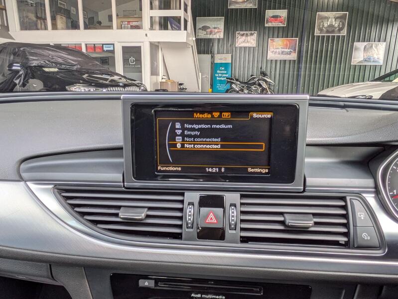 AUDI A6