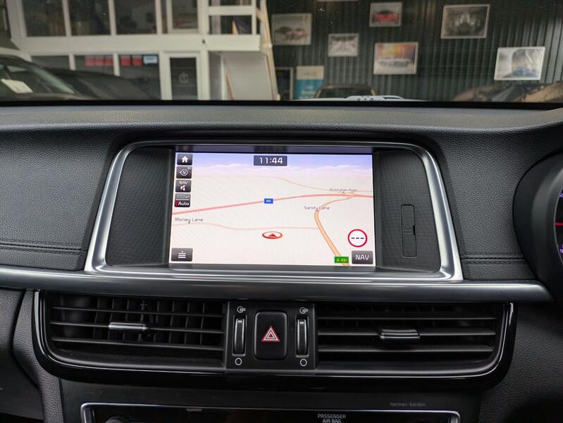 View KIA OPTIMA 1.7 CRDi 3 Sportswagen manual. 2 OWNERS. HIGH SPEC. HEATED SEATS. SAT NAV. ANDROID AUTO. REAR CAMERA