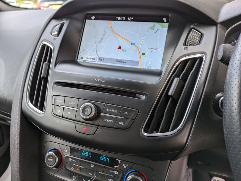 FORD FOCUS