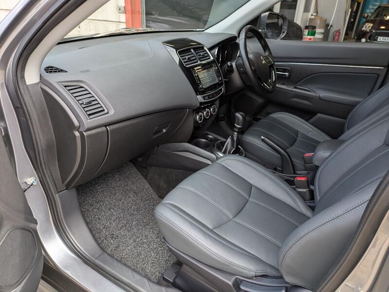 MITSUBISHI ASX