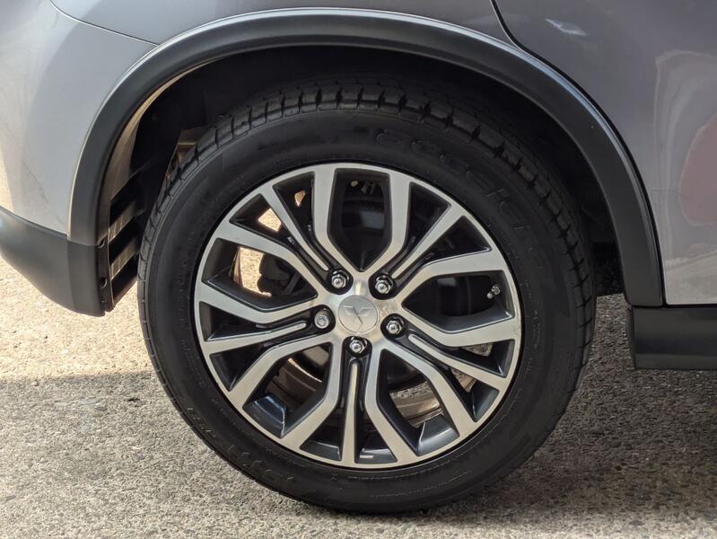 MITSUBISHI ASX