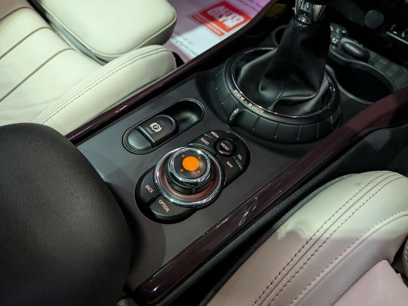 MINI CLUBMAN