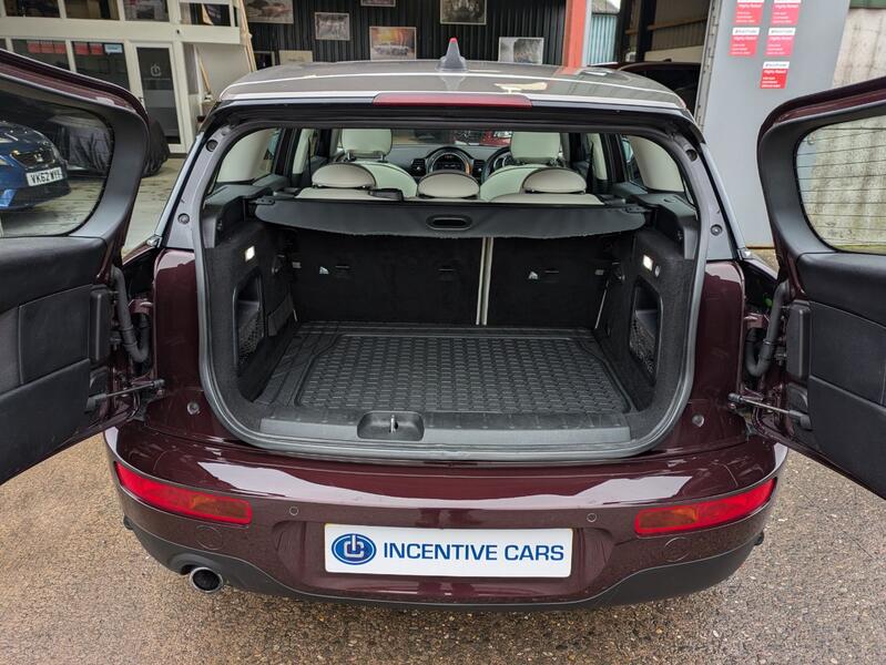 MINI CLUBMAN