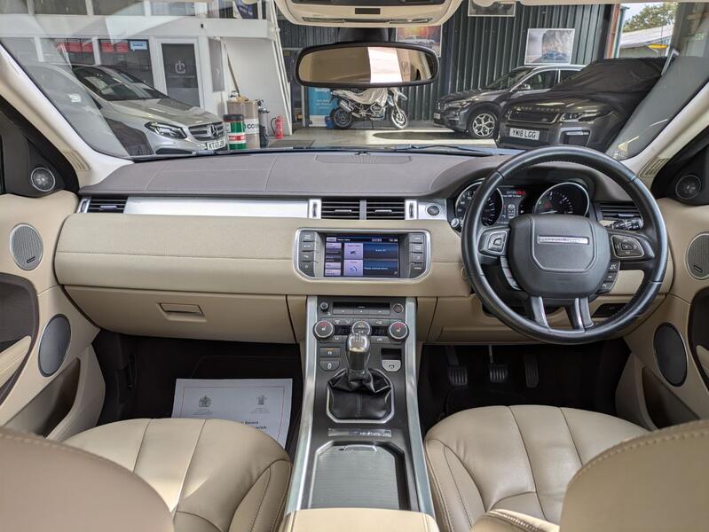 LAND ROVER RANGE ROVER EVOQUE