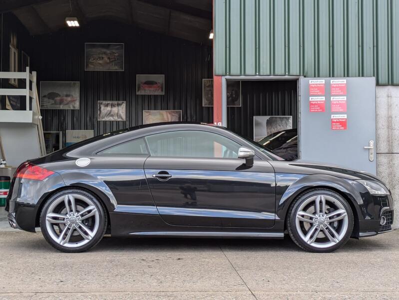 AUDI TTS