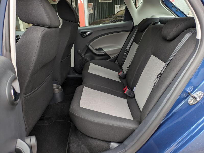 SEAT IBIZA
