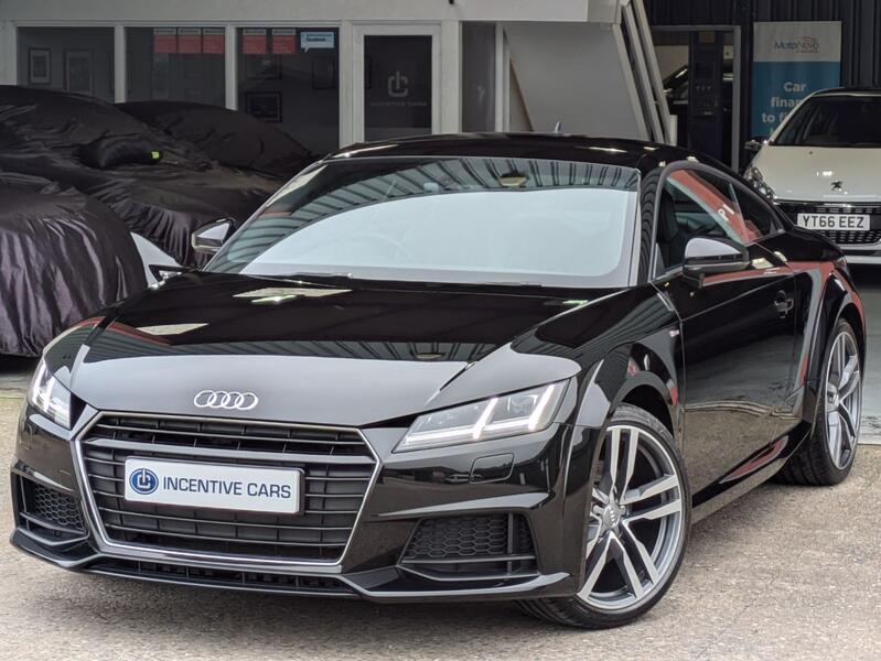 AUDI TT
