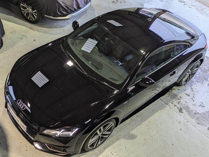 AUDI TT