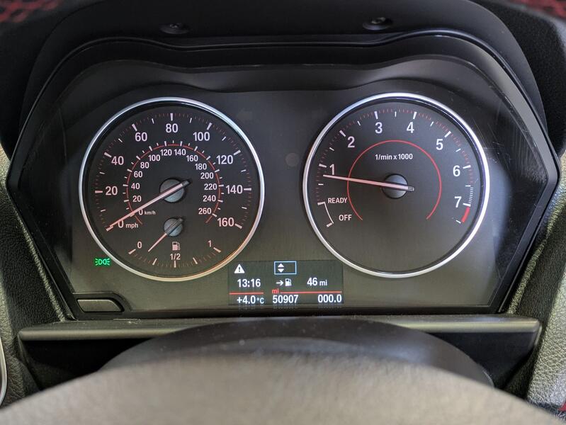 BMW 1 SERIES