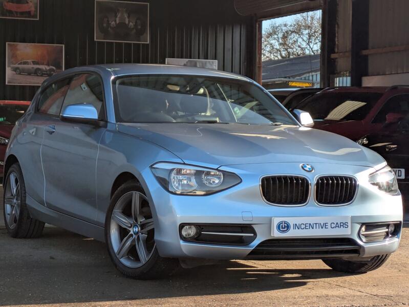 BMW 1 SERIES