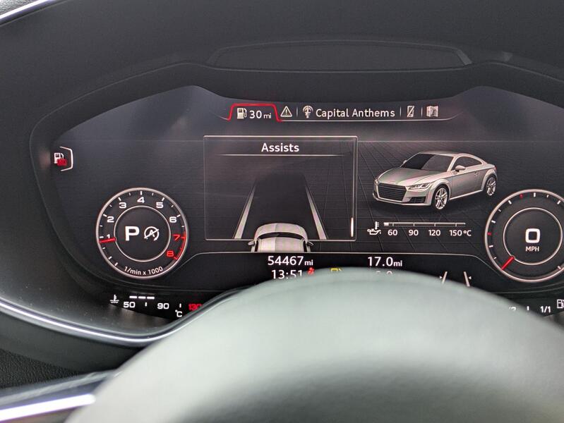 AUDI TT