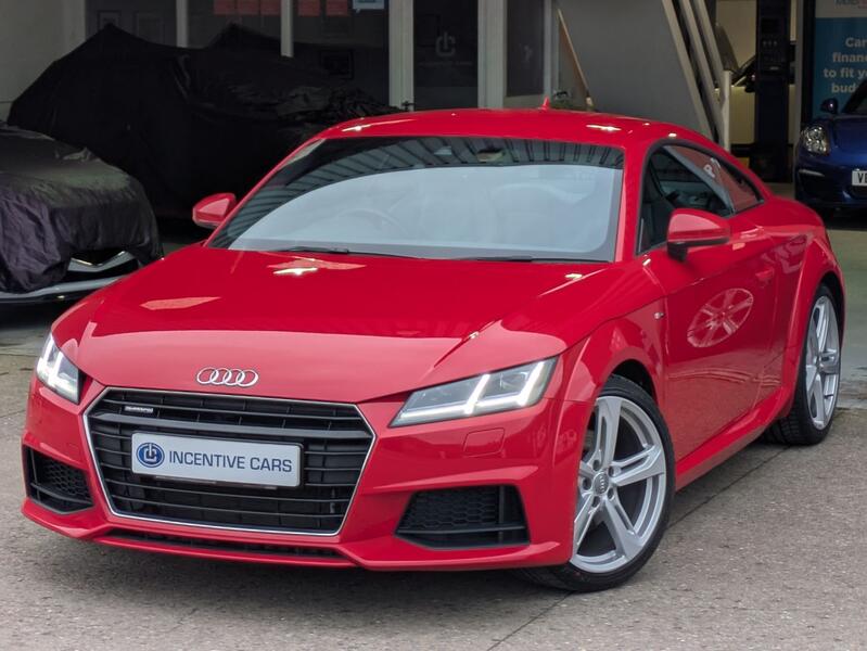 AUDI TT