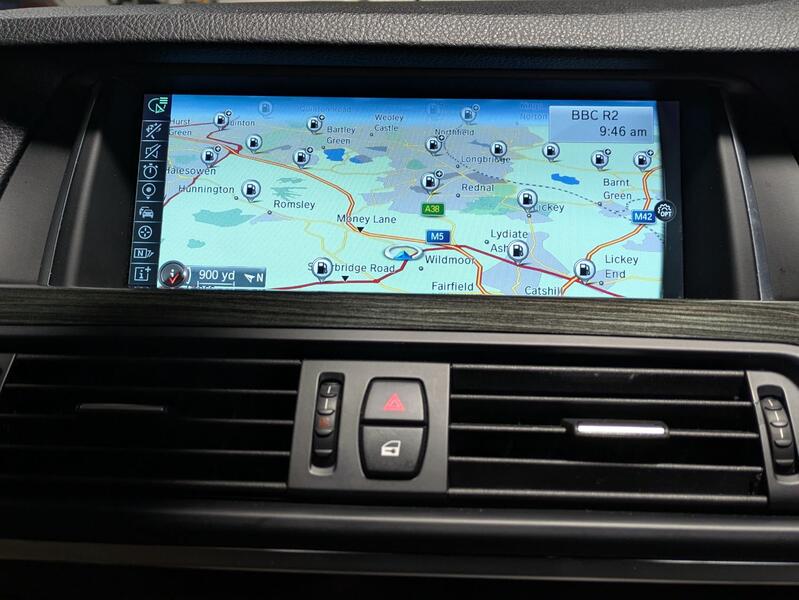 View BMW 5 SERIES 520d M Sport Saloon automatic. £10K OF OPTIONS. PRO NAV. HARMAN KARDON. ADAP XENONS. HEATED LEATHER
