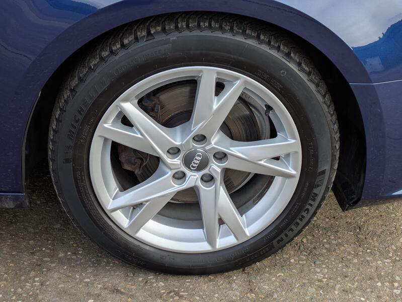 AUDI A4 AVANT