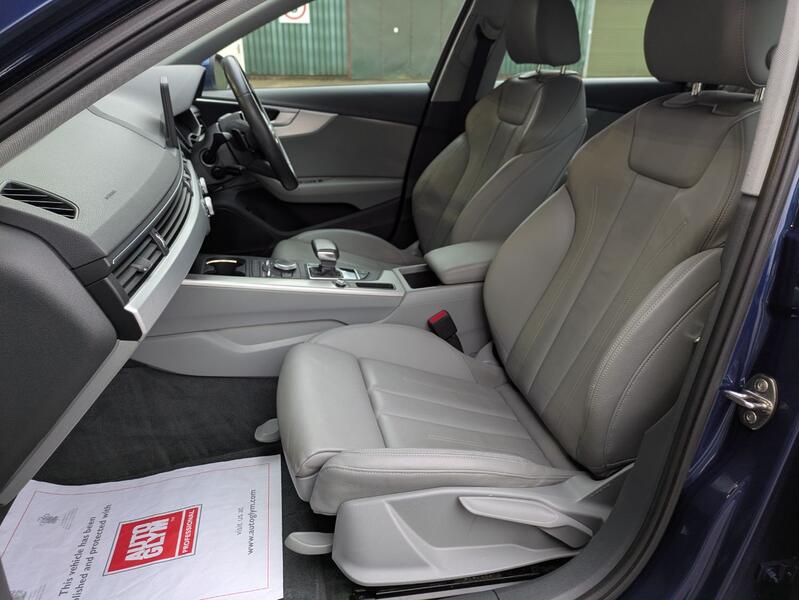 AUDI A4 AVANT