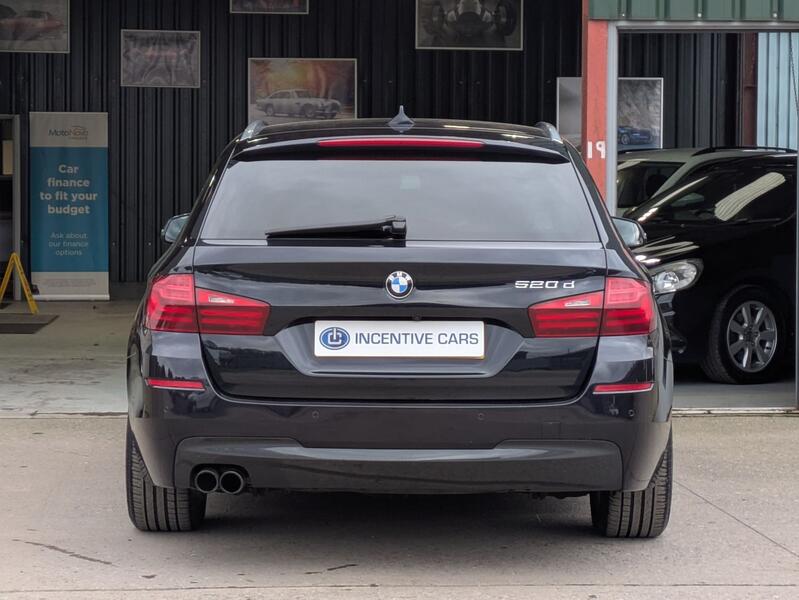 BMW 5 SERIES