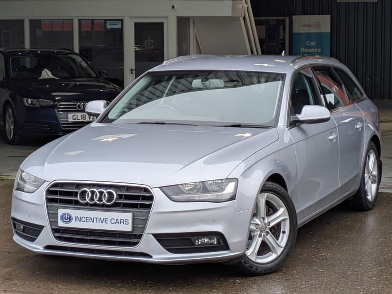 AUDI A4 AVANT