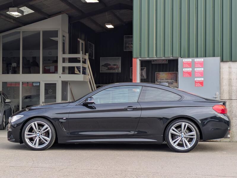 BMW 4 SERIES