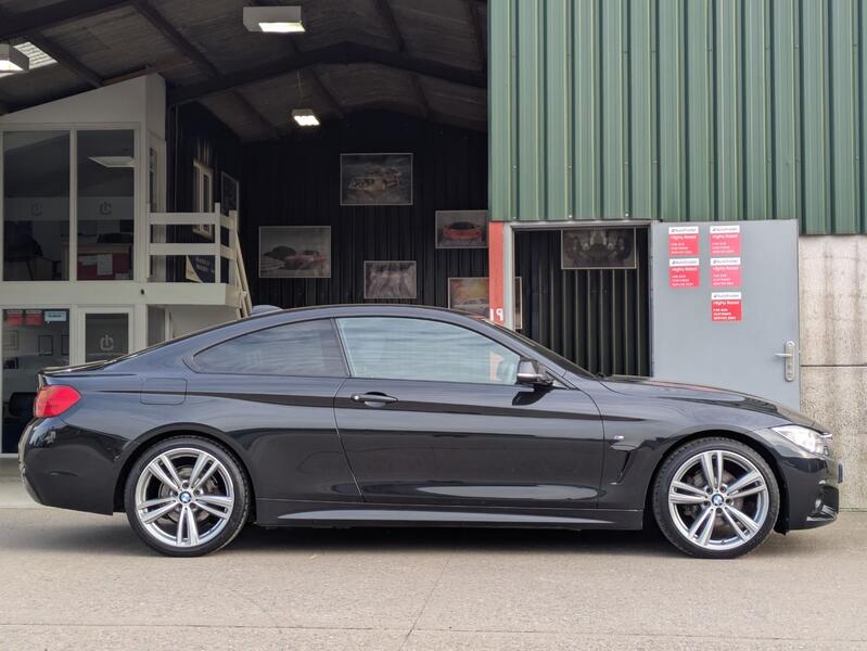 BMW 4 SERIES