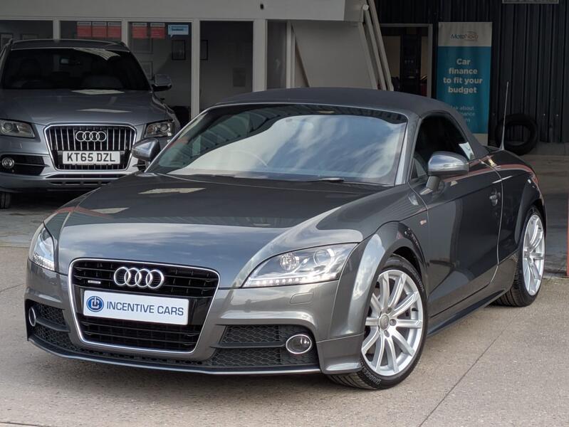 AUDI TT