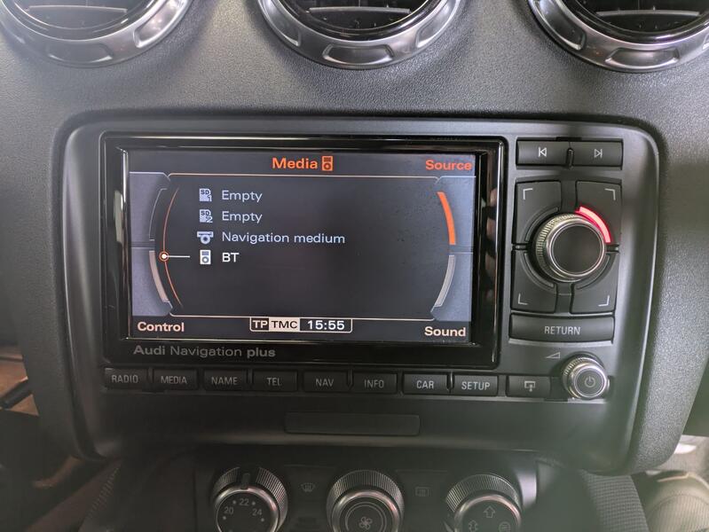 AUDI TT
