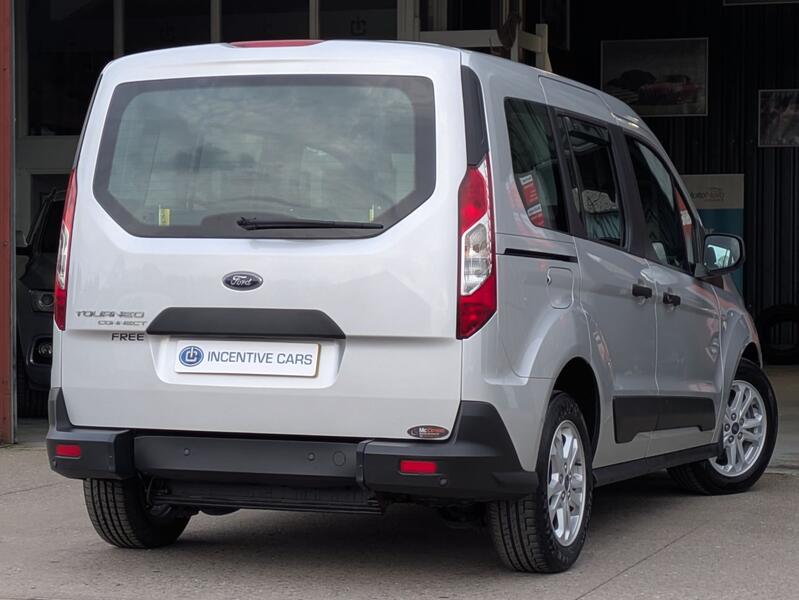 FORD TOURNEO CONNECT