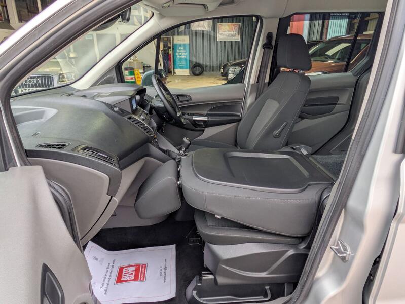 FORD TOURNEO CONNECT