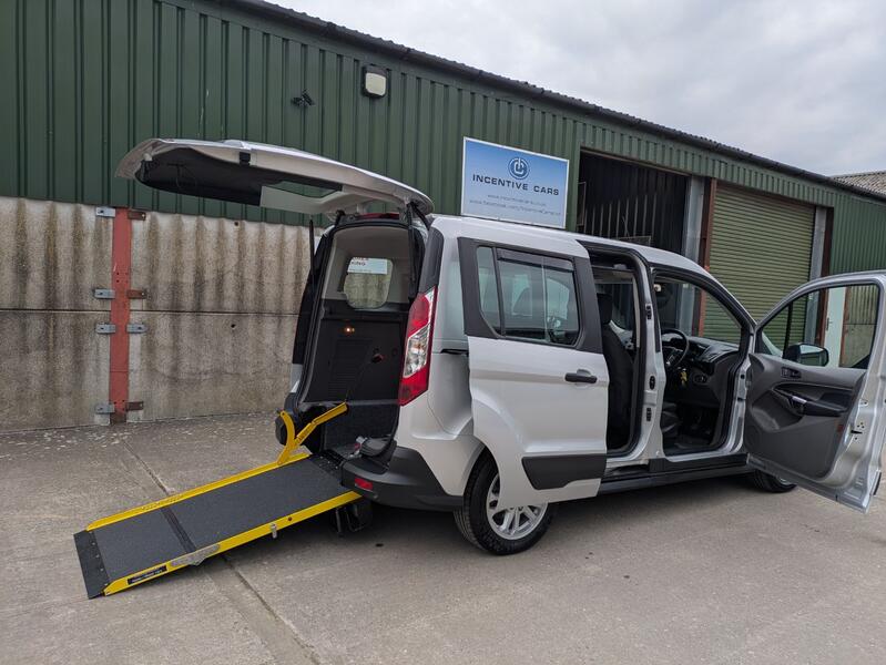FORD TOURNEO CONNECT