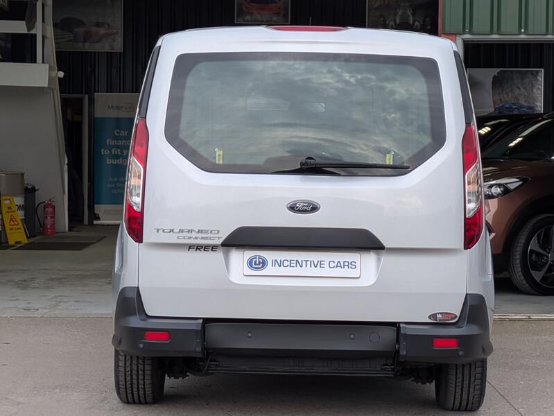 FORD TOURNEO CONNECT