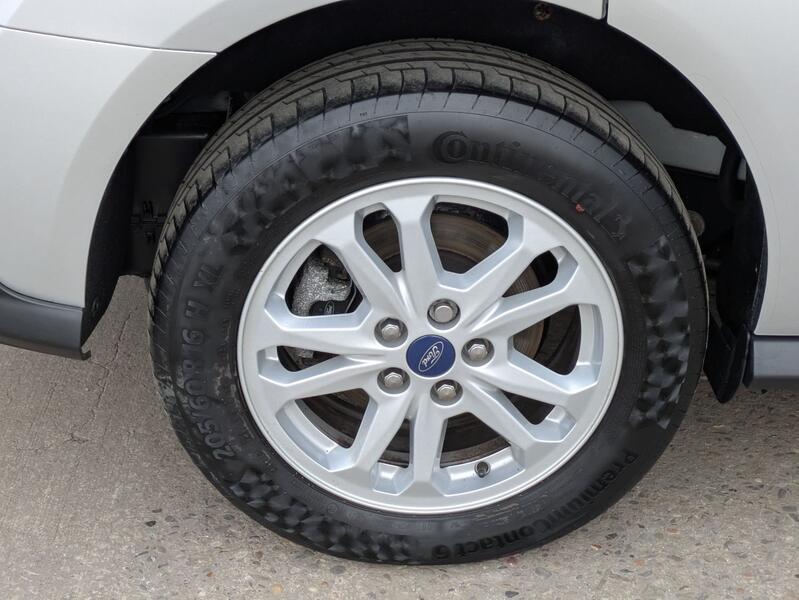 FORD TOURNEO CONNECT
