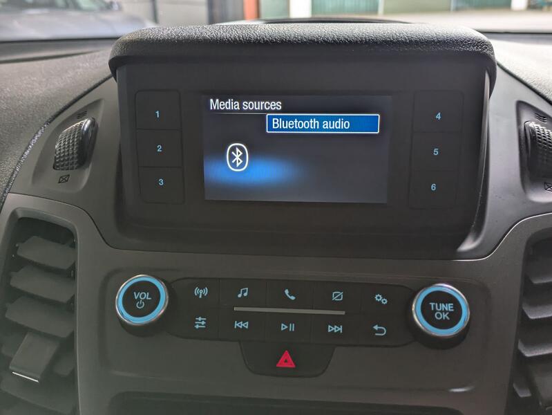 FORD TOURNEO CONNECT