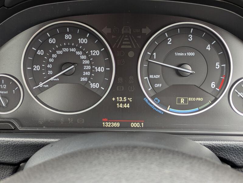 BMW 3 SERIES