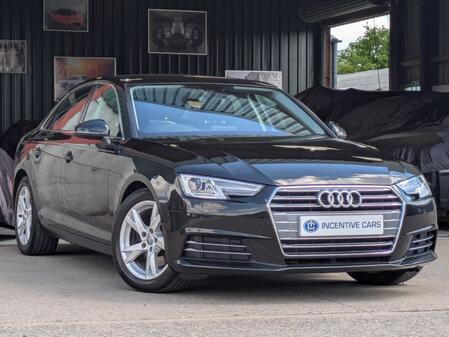 AUDI A4 2.0 TDI ultra SE. SAT NAV. HEATED LEATHER. XENON LIGHTS. SERVICE HISTORY. 2 OWNERS.
