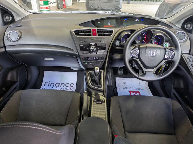View HONDA CIVIC 1.6 i-DTEC SE Plus Tourer. 11 SERVICES. REAR VIEW CAMERA. PARKING SENSORS. £20 ROAD TAX.