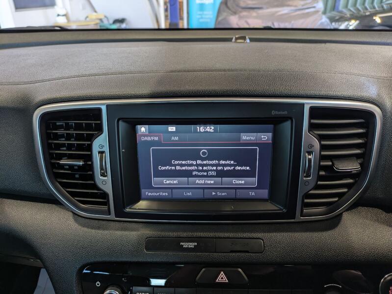 KIA SPORTAGE