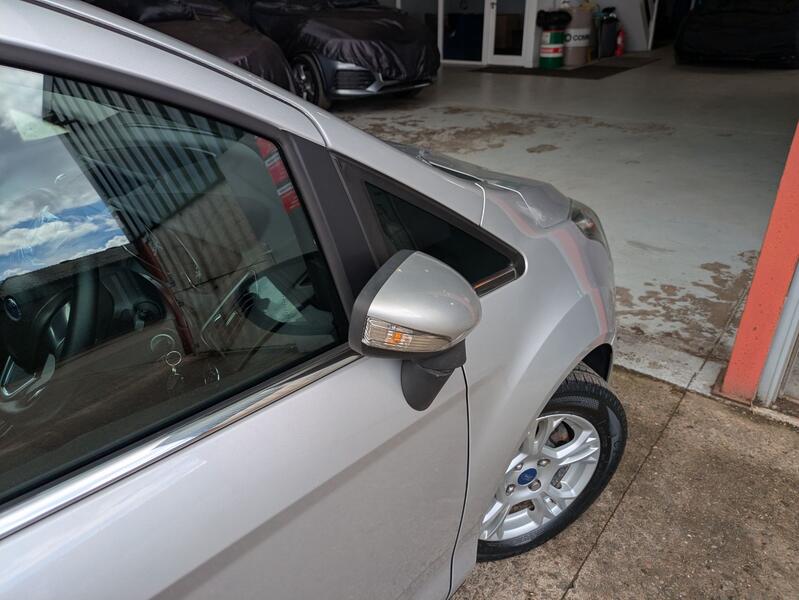 FORD B-MAX